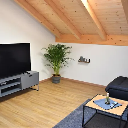 - Pang Apartment