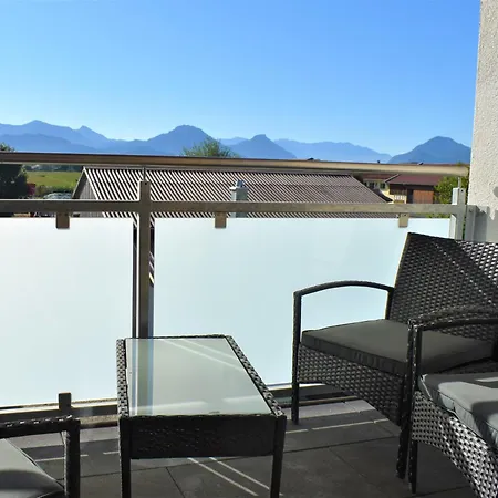 - Pang Apartment *